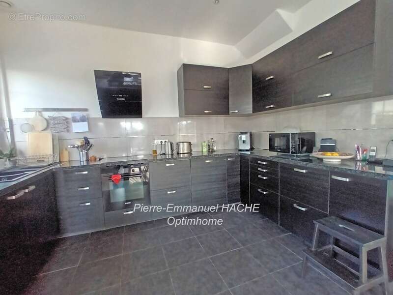 Appartement à MAREIL-MARLY