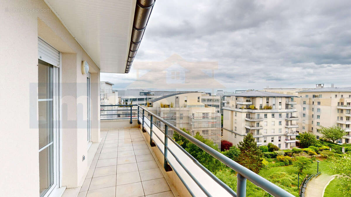 Appartement à MONTIGNY-LE-BRETONNEUX