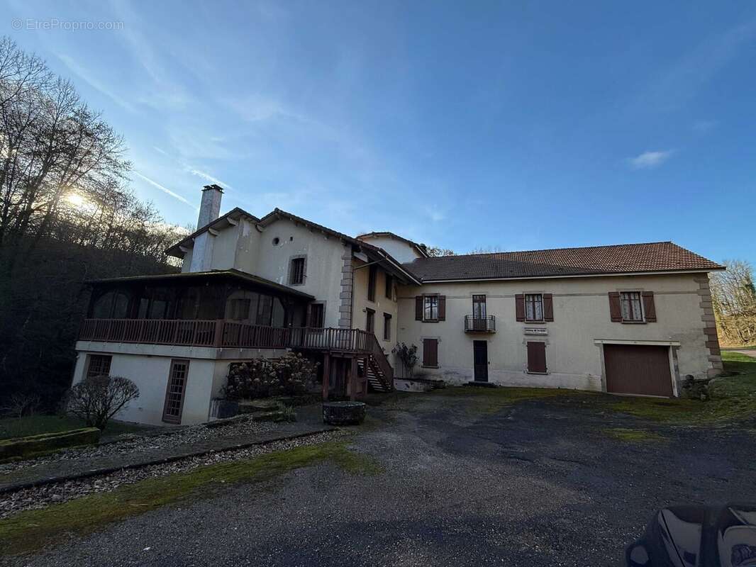 Autre à VIVIERS-LE-GRAS