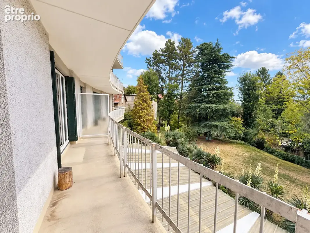 Photo Appartement à Sevres au prix de 370 000€