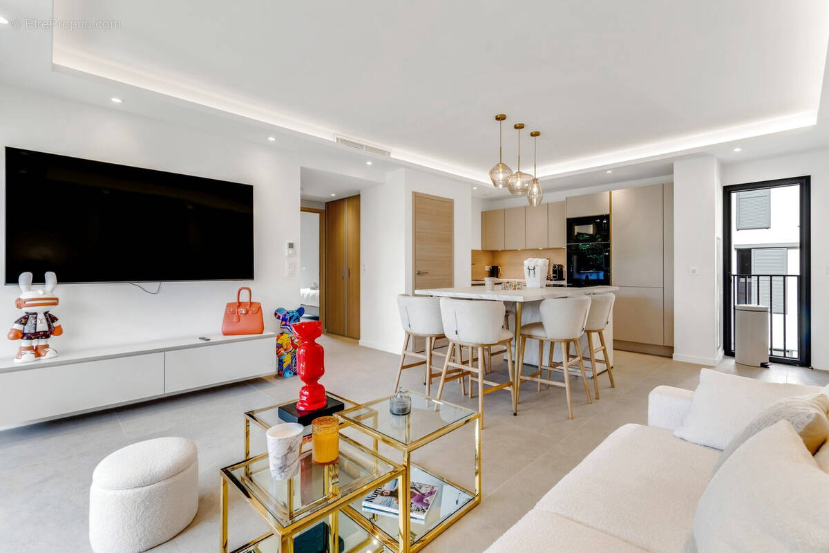 Appartement à SAINT-TROPEZ