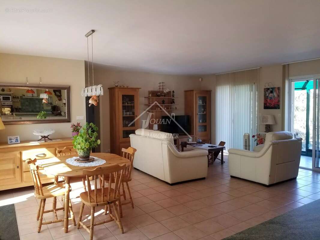 Maison à COSNE-D'ALLIER