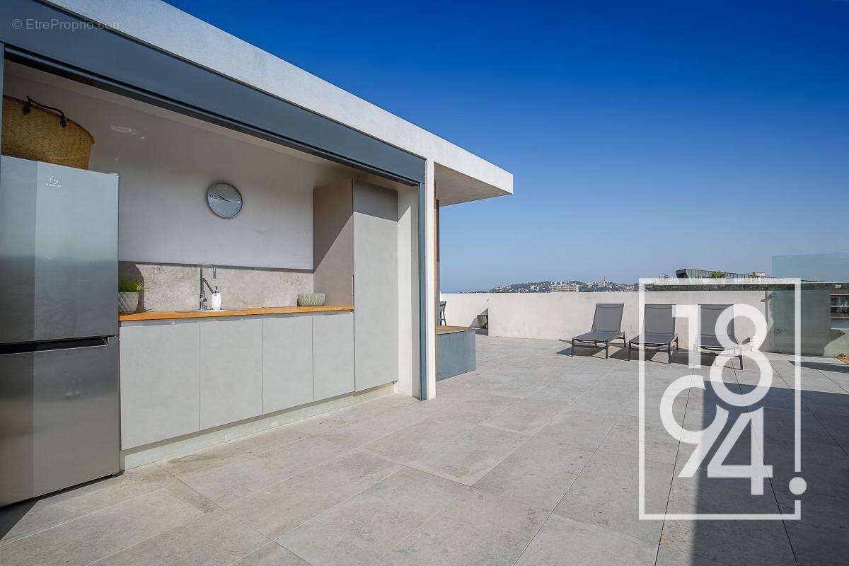 Appartement à MARSEILLE-9E