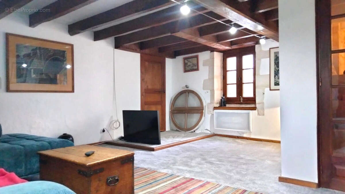 SALON - NEW - Maison à LONDIGNY