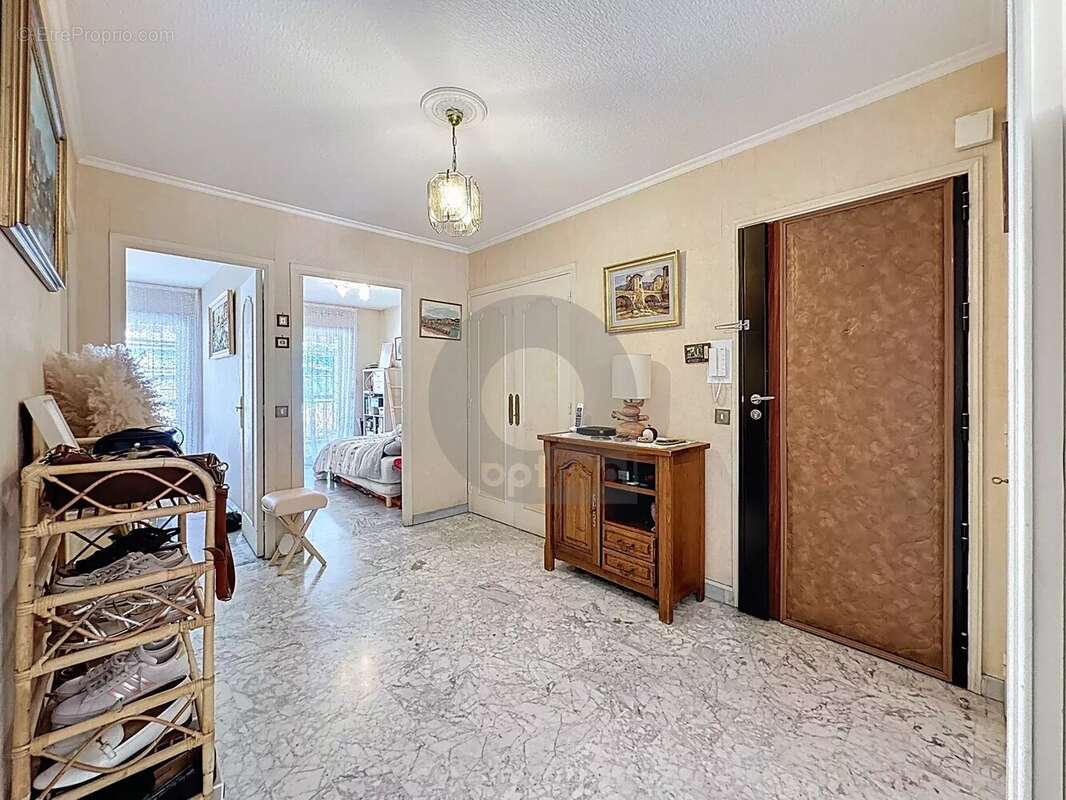 Appartement à MENTON