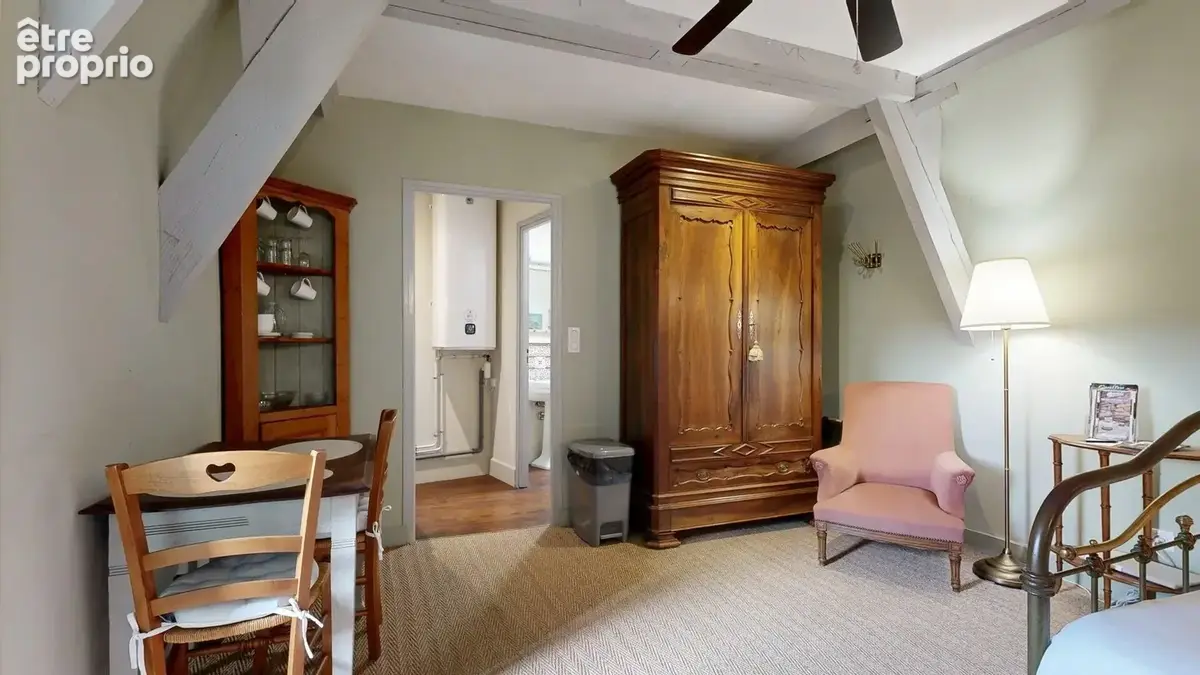 Sous les toits du centre historique, Studio de charme (26 m²) parfait pied-à-terre ou un investissement locatif au cœur de la vi - photo 5