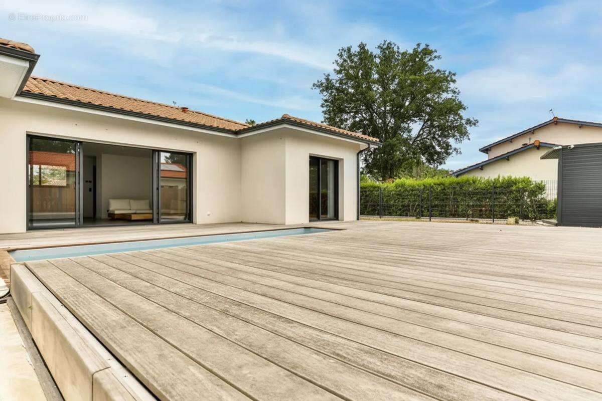 Maison de 5 pièces de 110 m² - photo 16