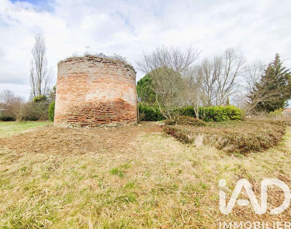 Terrain 1158 m² à Montdurausse  - photo 3