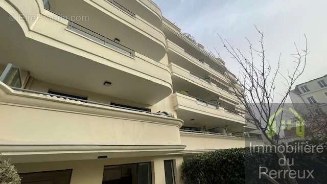 Appartement à LE PERREUX-SUR-MARNE