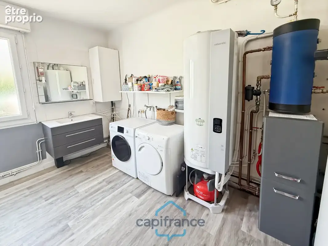 Dpt Gers (32), à vendre RISCLE très belle maison T8 de 220 m² habitables + grand garage et dépendances sur 875 m² de terrain, au - photo 27