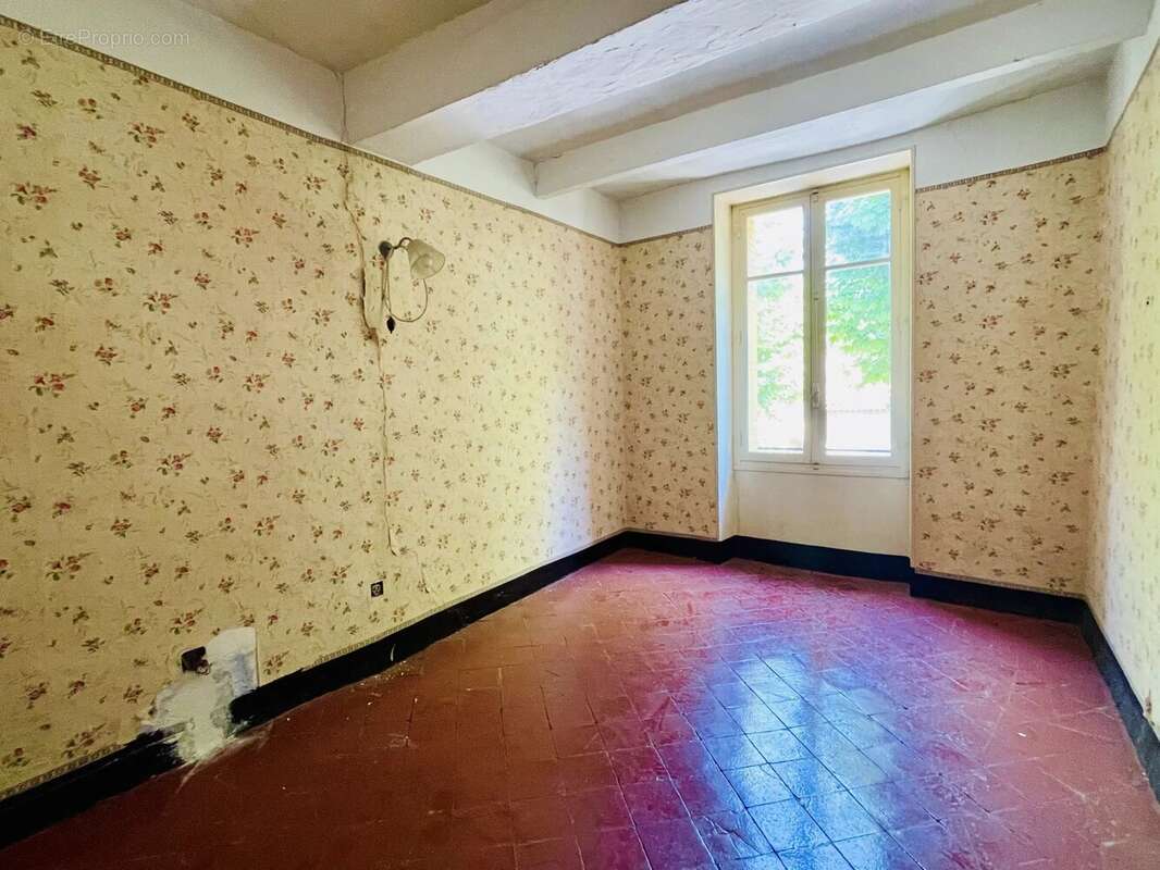 Maison à MALAUCENE