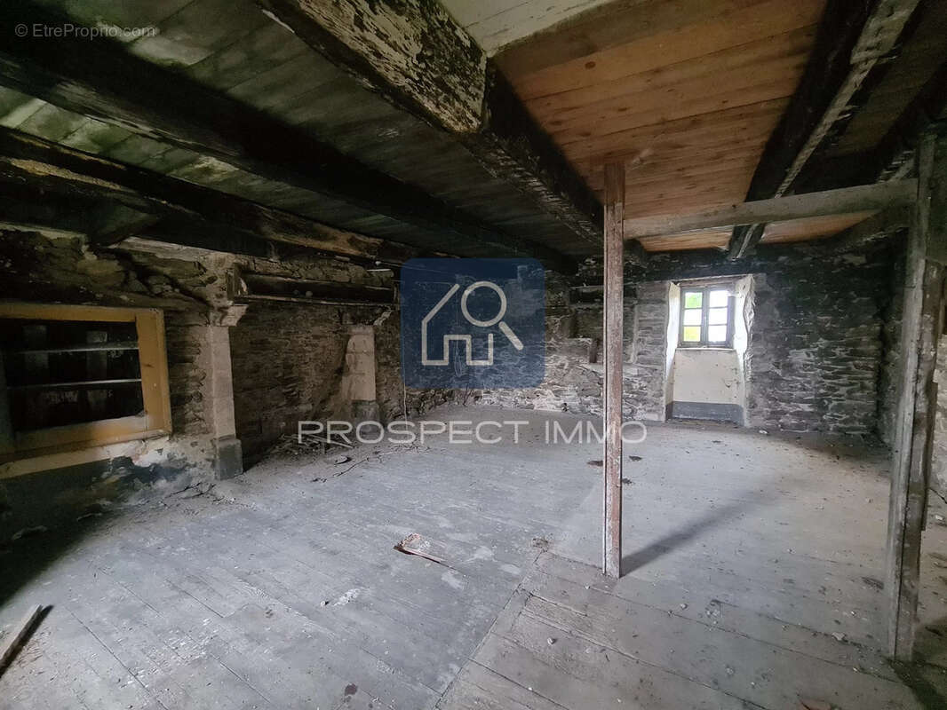 Maison de village à rénover à Pomayrols - photo 8