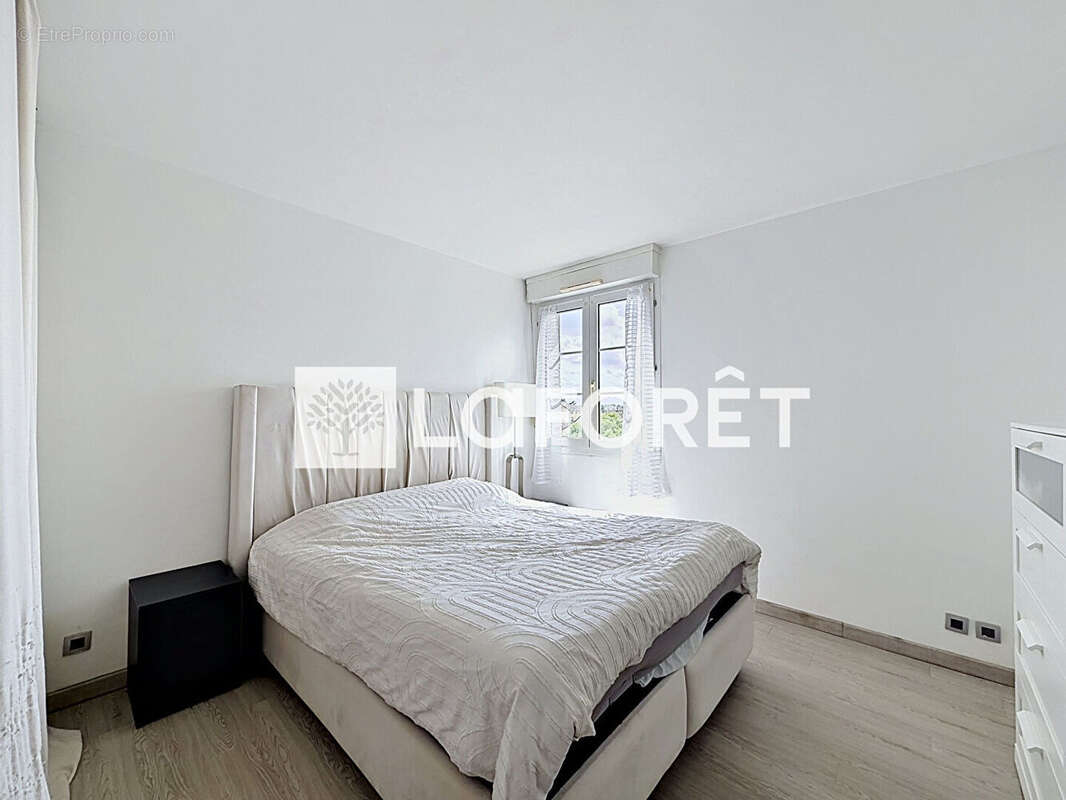 Appartement à MOISSY-CRAMAYEL