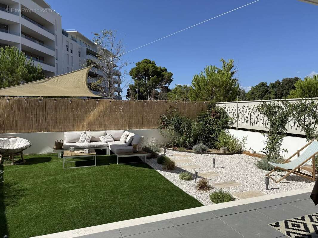 Appartement à MARSEILLE-9E