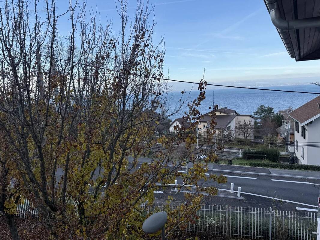 Appartement à EVIAN-LES-BAINS