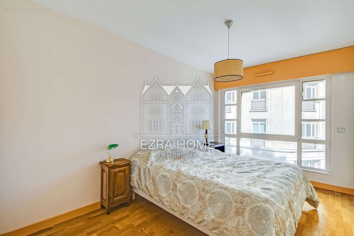 Appartement à PARIS-4E