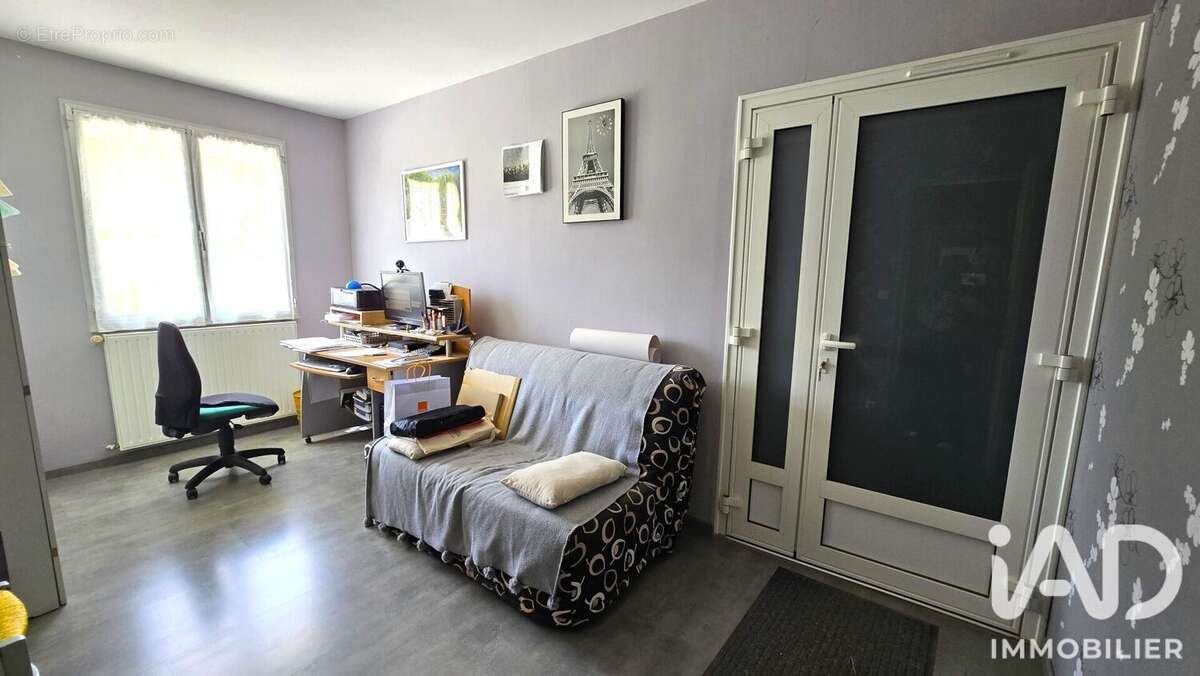 Maison 121 m² à Erce-Pres-Liffre  - photo 7