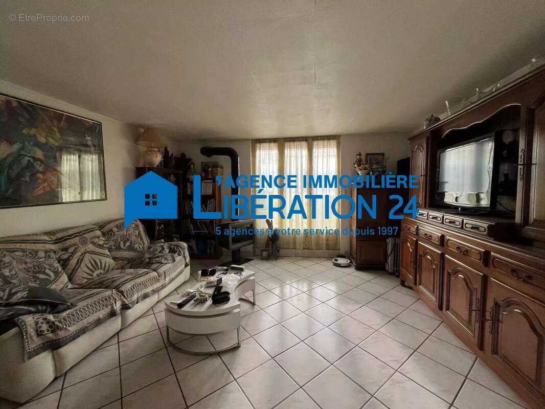 Maison à CHATEAUNEUF