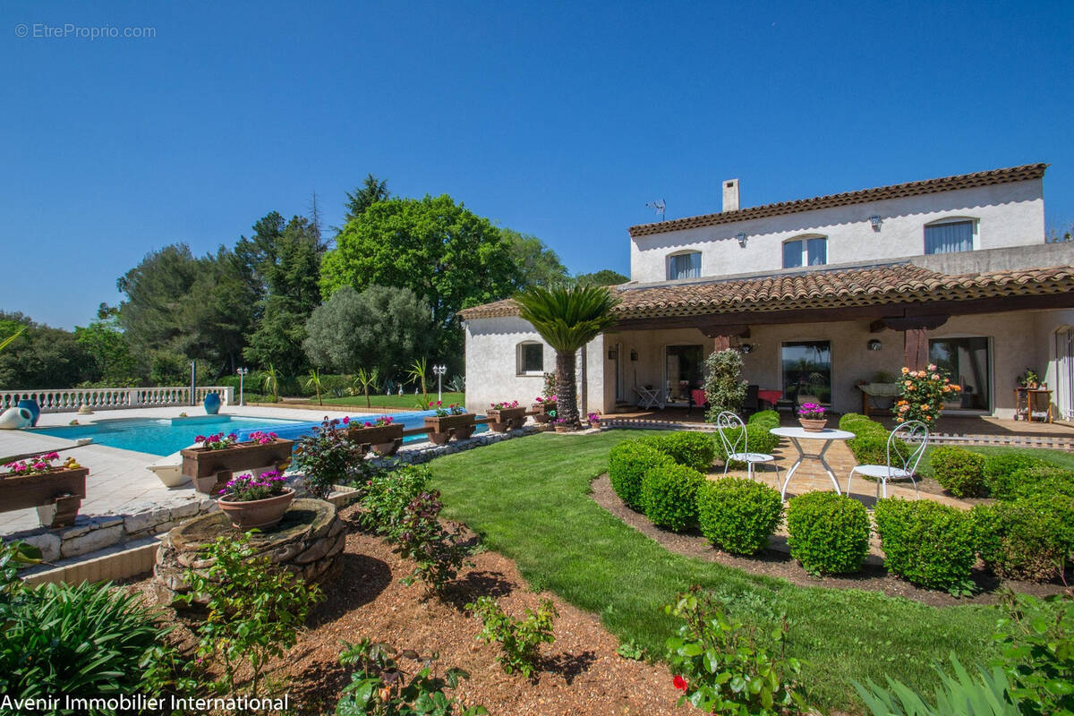 Maison à BIOT