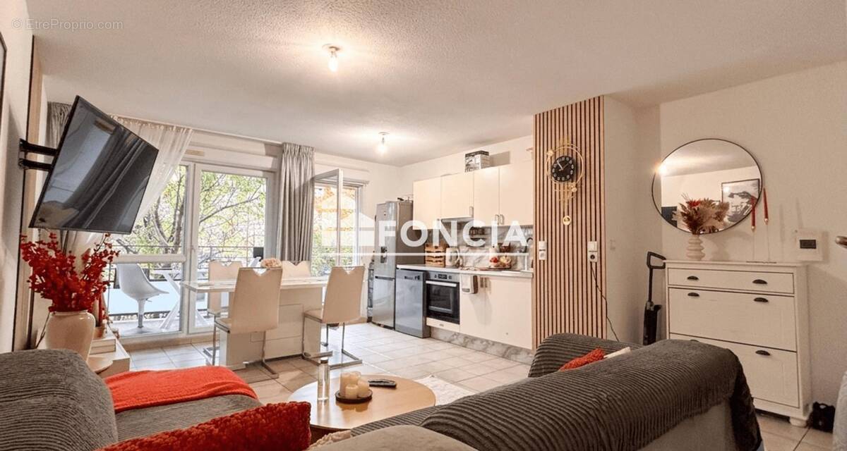 Appartement à MARSEILLE-15E