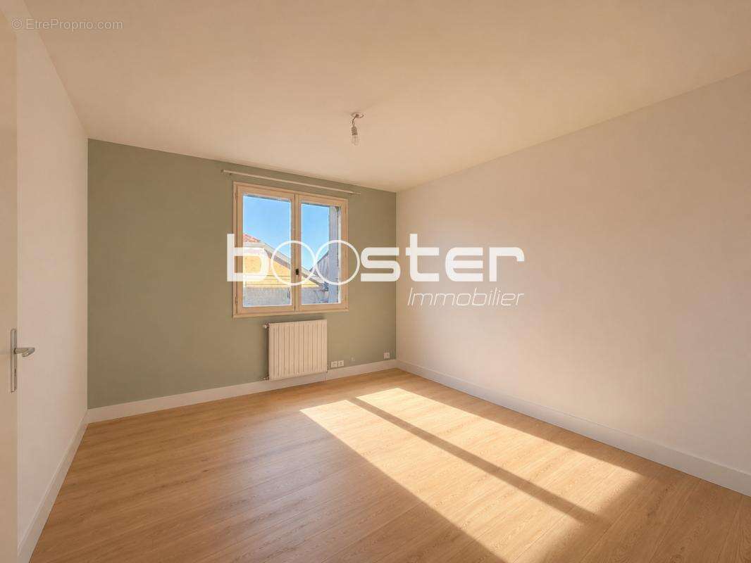 Maison 171 m² à Limoges  - photo 12