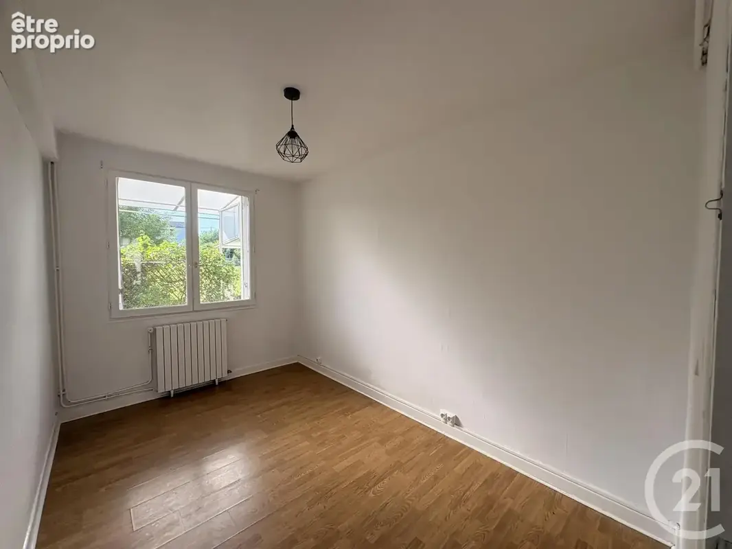 Maison 5 pièces 113 m² à vendre à Orthez (64300) - photo 9