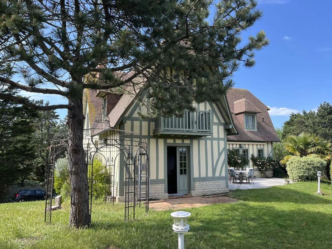 Maison à CABOURG