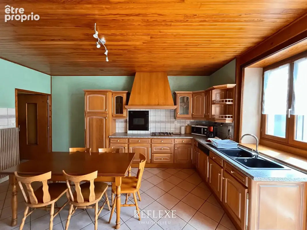 Propriété de caractère sur 1 hectare de terrain & dépendances - photo 8
