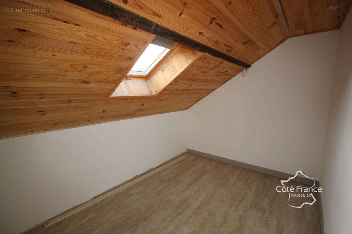 Maison à FROMELENNES