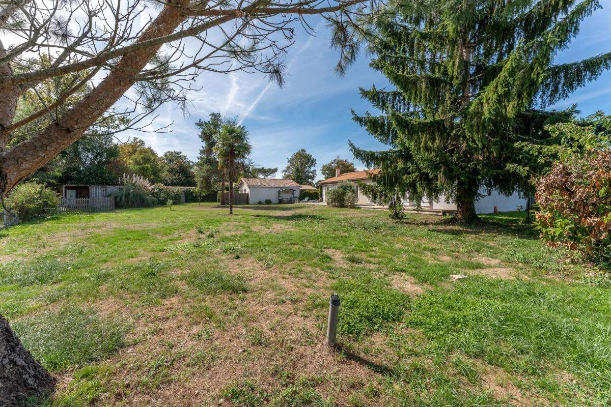 Maison à SAINT-MARTIN-DU-BOIS