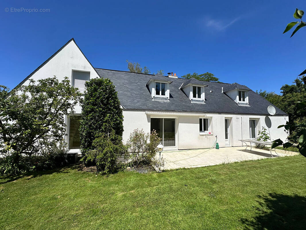 Maison à OZOIR-LA-FERRIERE