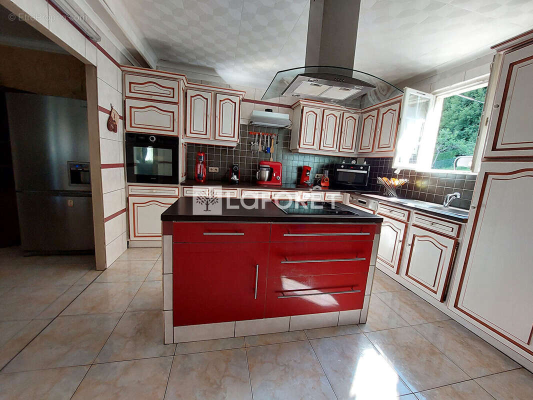 Maison à AUDUN-LE-TICHE