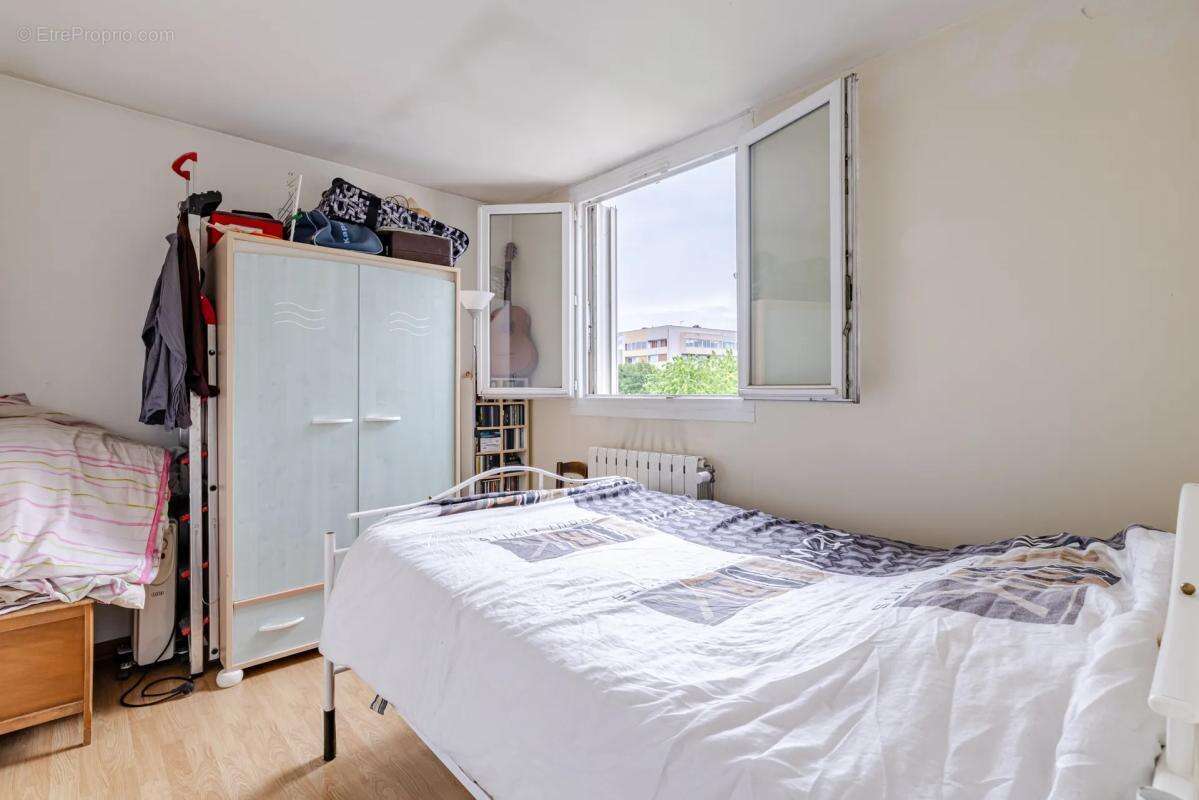 Appartement à GENNEVILLIERS