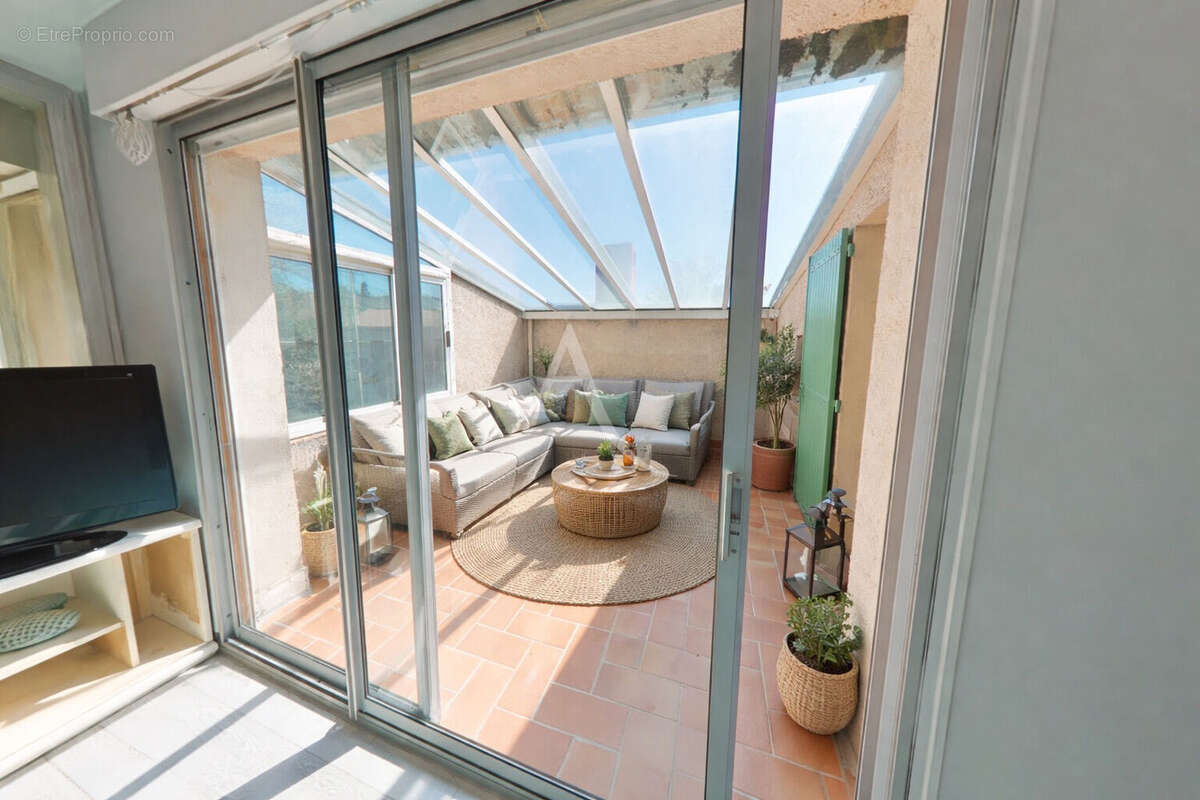 Maison à VINON-SUR-VERDON