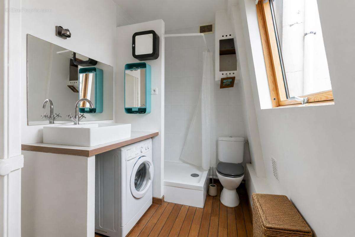 Appartement à PARIS-12E
