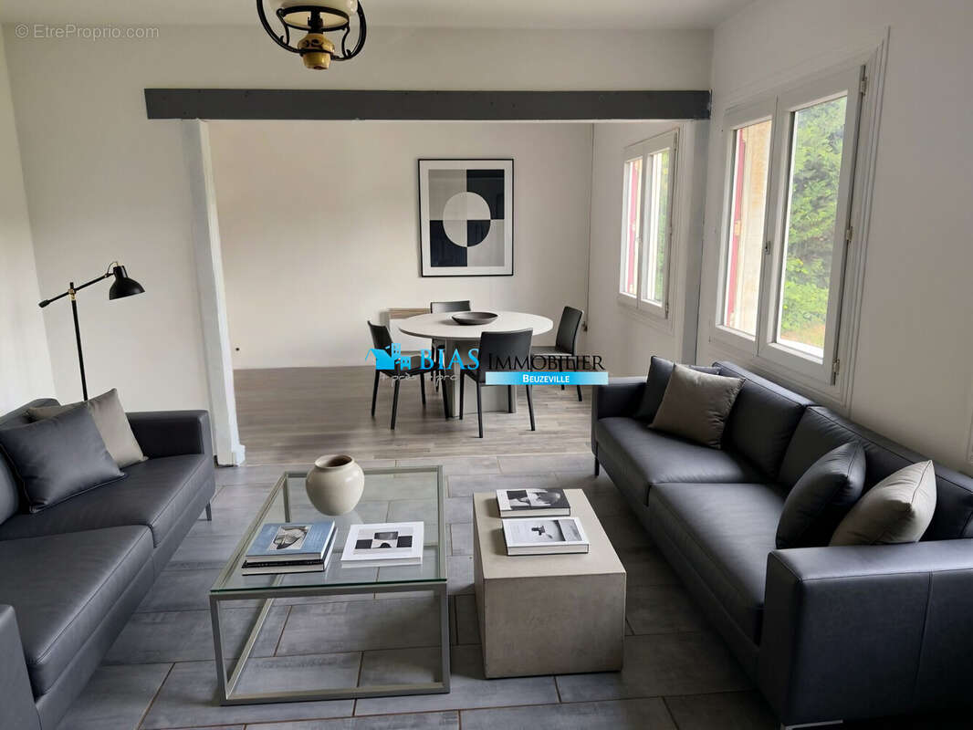 Maison 64 m² à Fiquefleur-Equainville  - photo 7