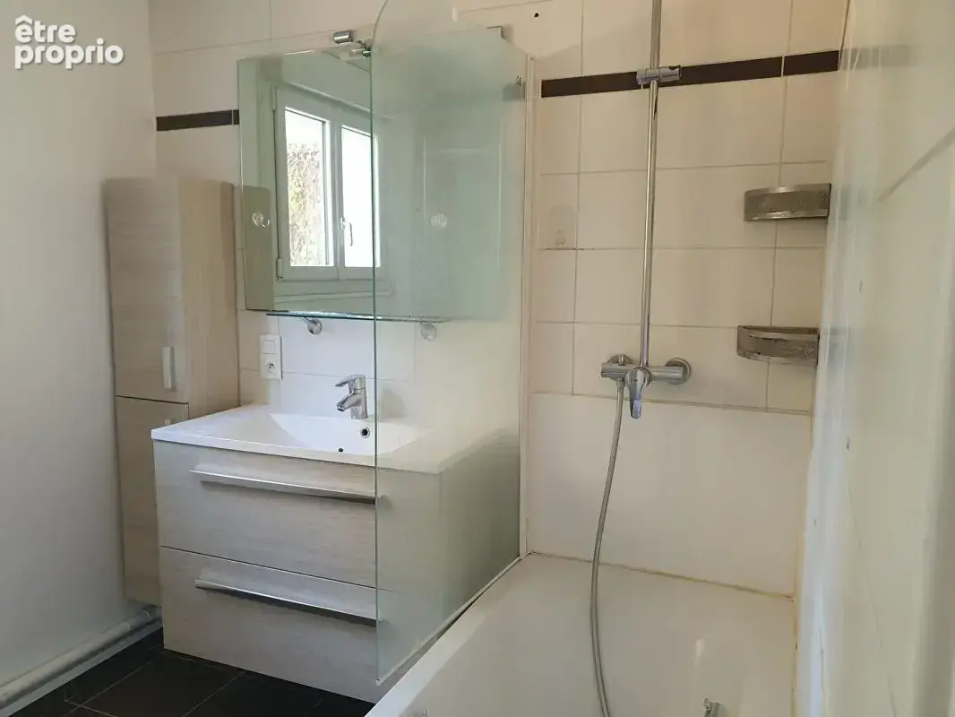 Nantes - CANCLAUX -  Rue de Gigant -Appartement 3 pièces avec cave et stationnement privatif sécurisé - photo 8
