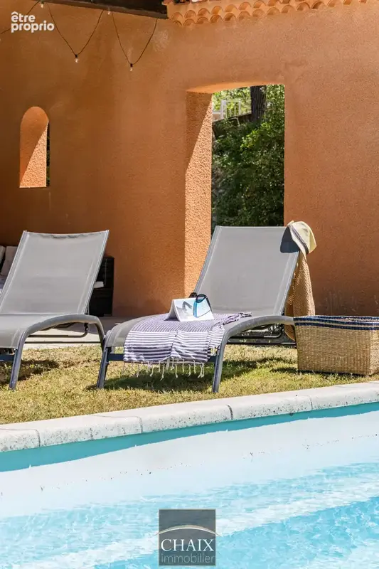 Pour amoureux de calme, de nature et de campagne, Auriol, villa de plain-pied avec piscine et sous-sol - photo 12