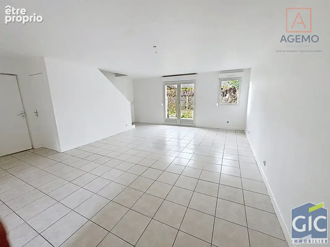 Maison Equemauville 4 pièce(s) 96 m2 - photo 2