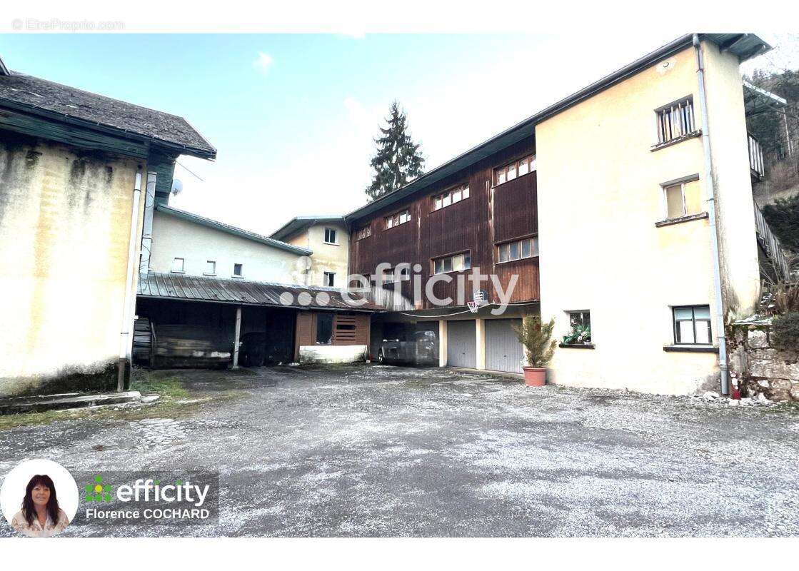 Appartement à MEGEVETTE