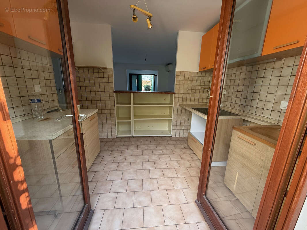 RARE sur Menton Garavan-maison mitoyenne-3 chambres-terrasses-jardin-2 parkings-grande cave-vue mer vieille vi - photo 23