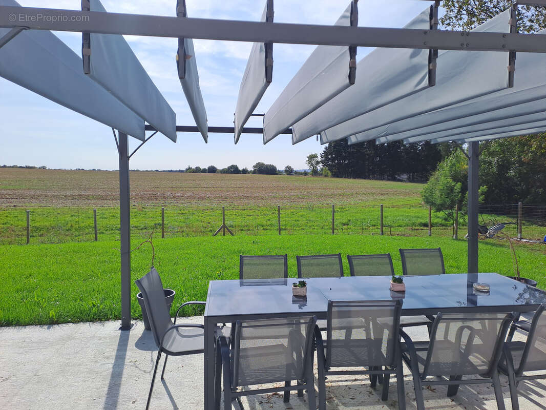 Maison à LE FRESNE-SUR-LOIRE