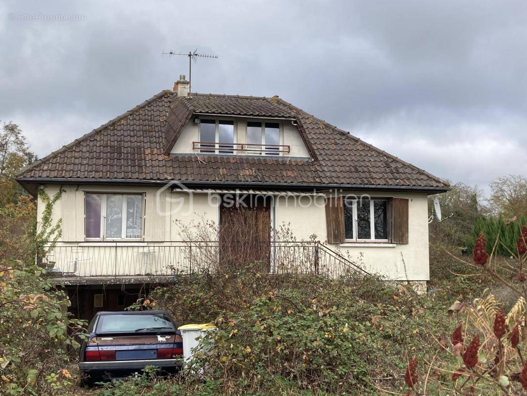 Maison à VINNEUF
