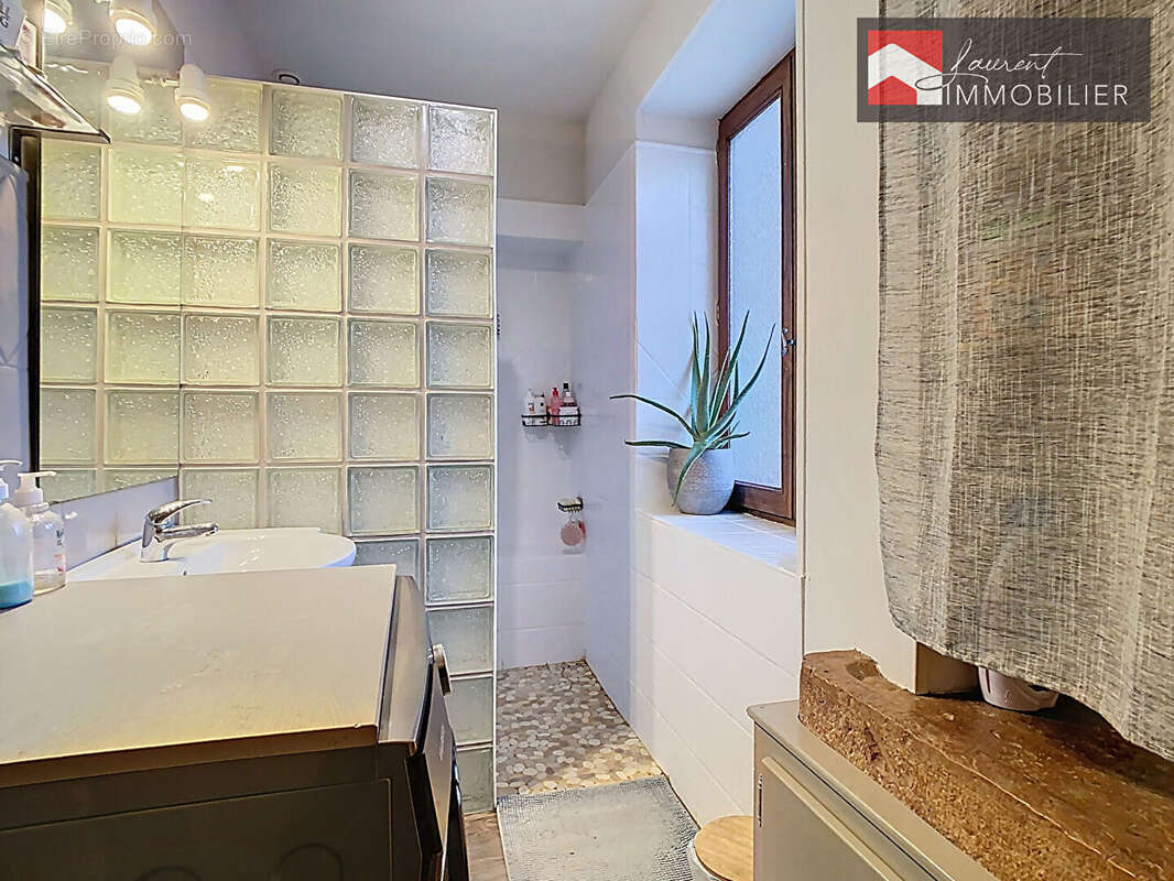 A vendre à 5 min de CUISERY - Maison 3 pièces - 70 m² - 139 000 - photo 8
