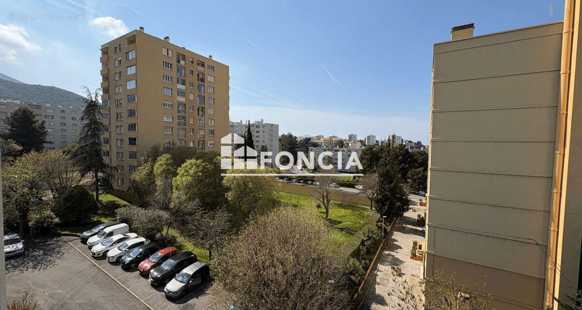 Appartement à MARSEILLE-11E