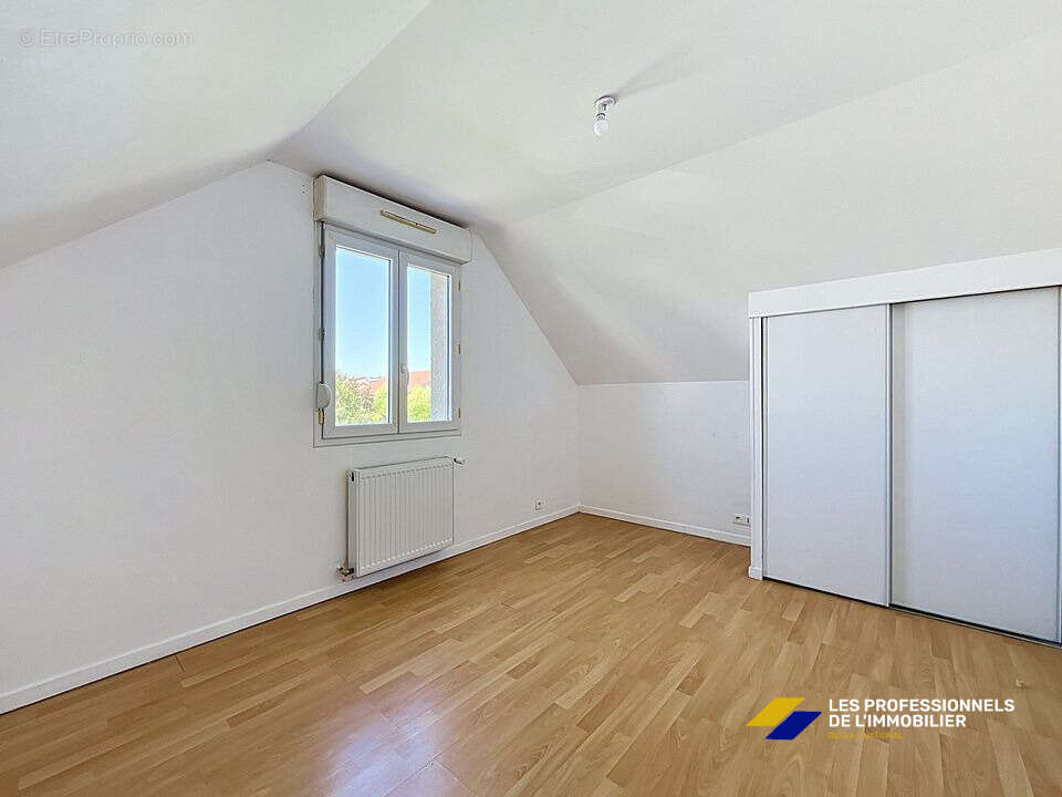Maison 4 pièces 95m2 - photo 11