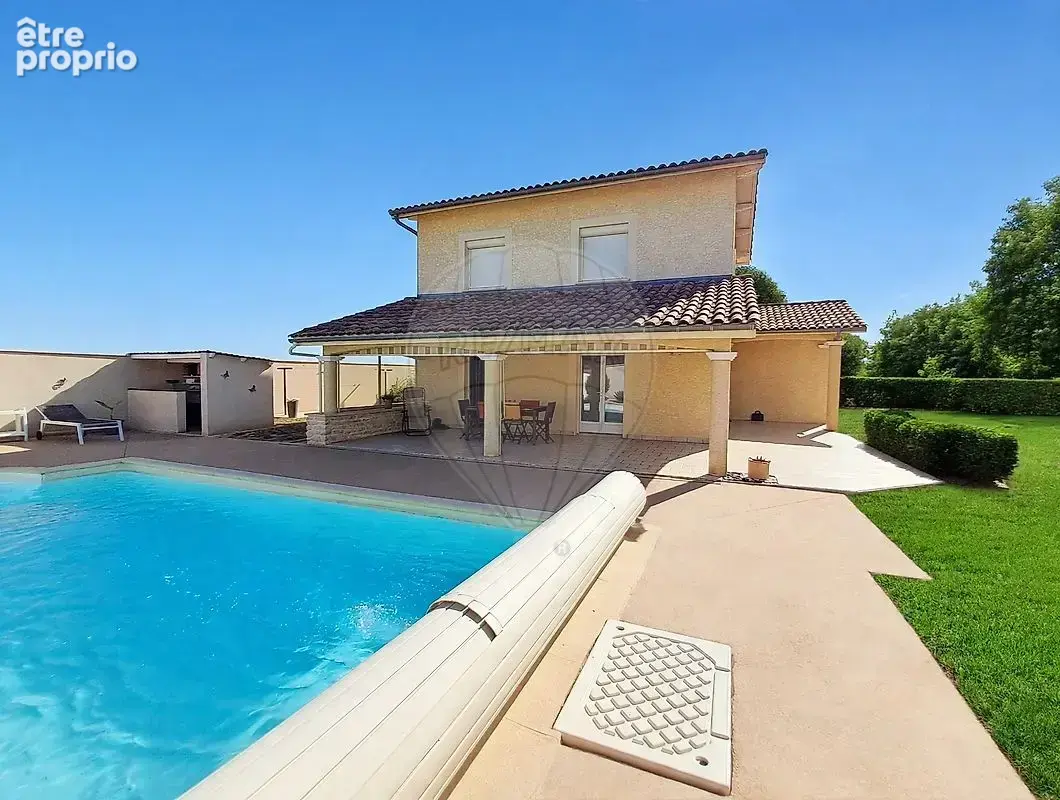 Maison à TAPONAS
