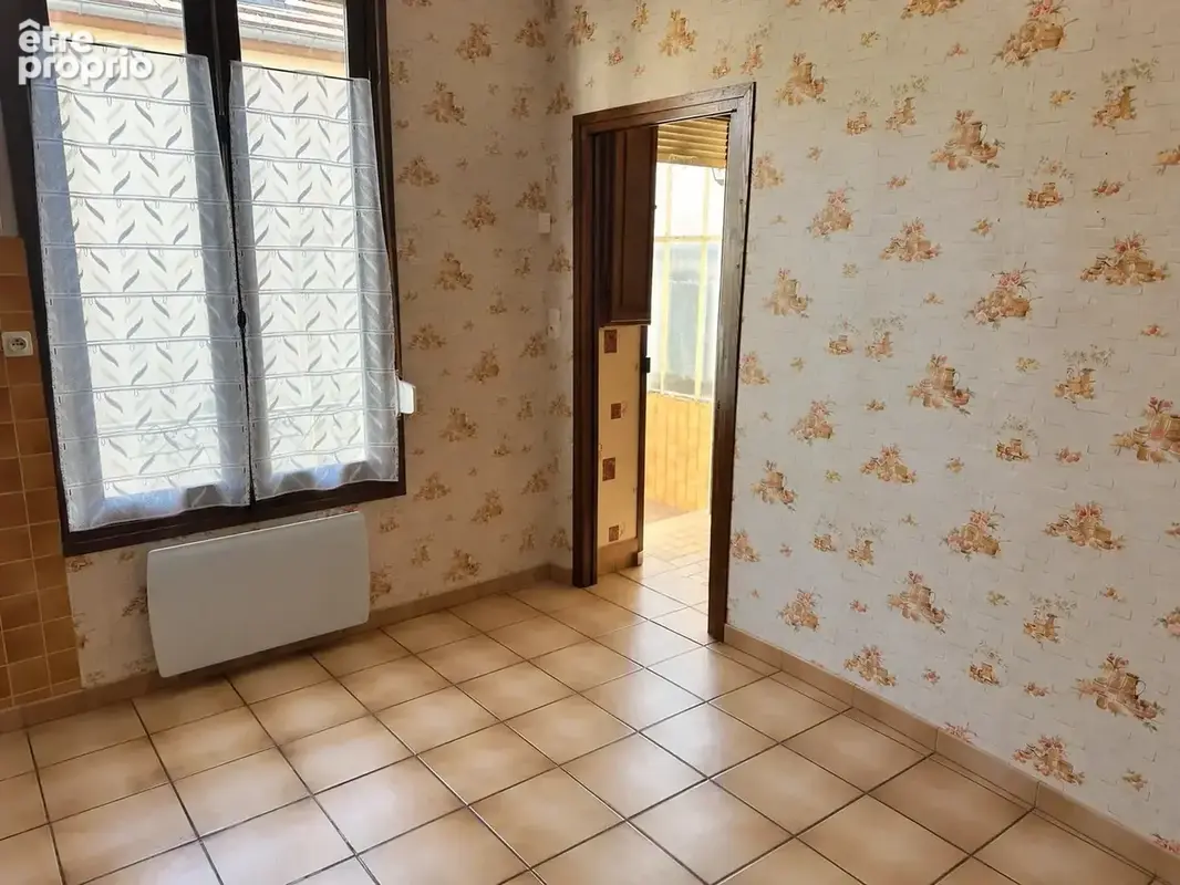 Sainte Savine, Maison des années 30 d’une surface de 55 m² - photo 3