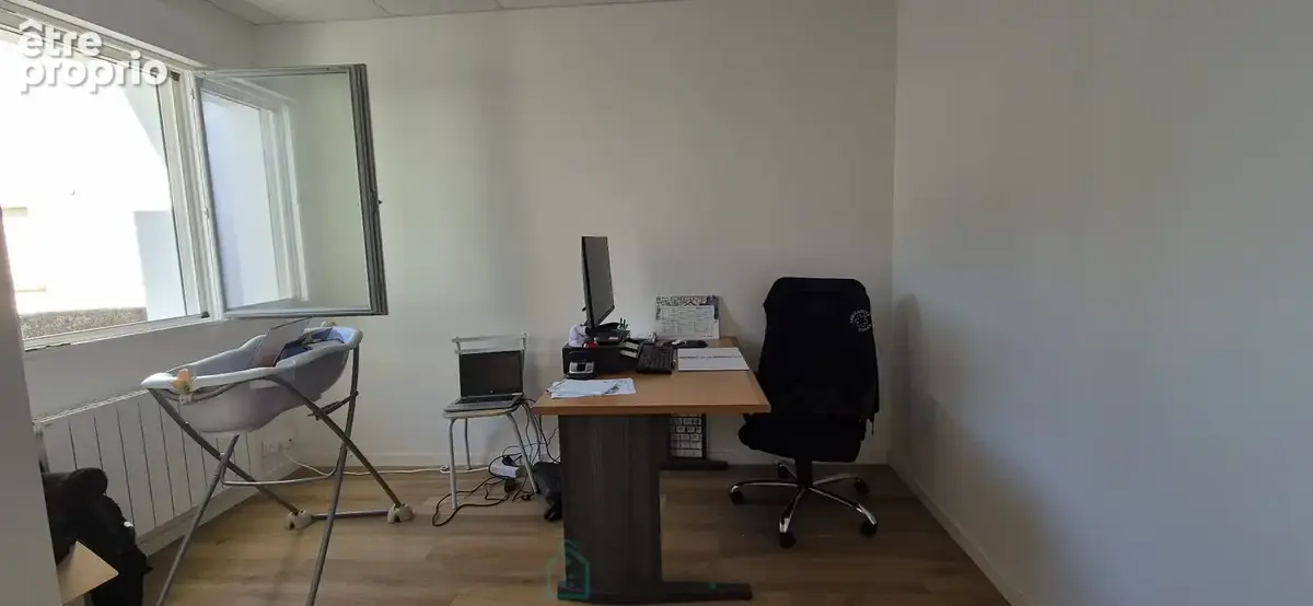 INVESTISSEMENT LOCATIF  Bâtiment commercial loué  Rentabilité immédiate  Briec-de-l'Odet (29510) - photo 4