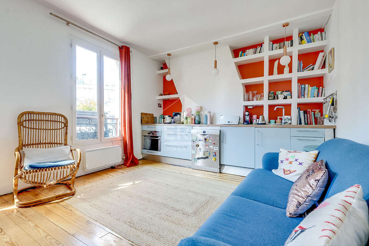 Appartement à PARIS-17E